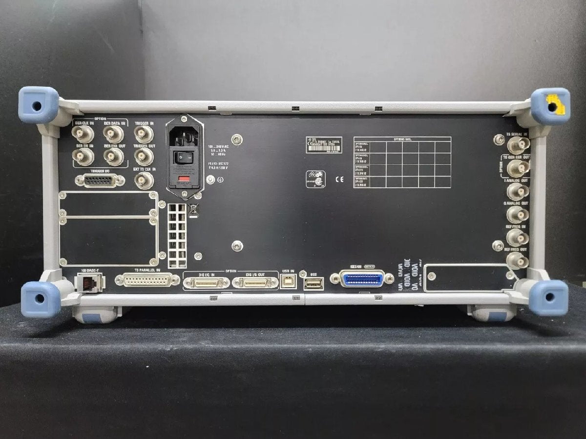 R&S SFU Broadcast Test System (as-is) [d1166572326]