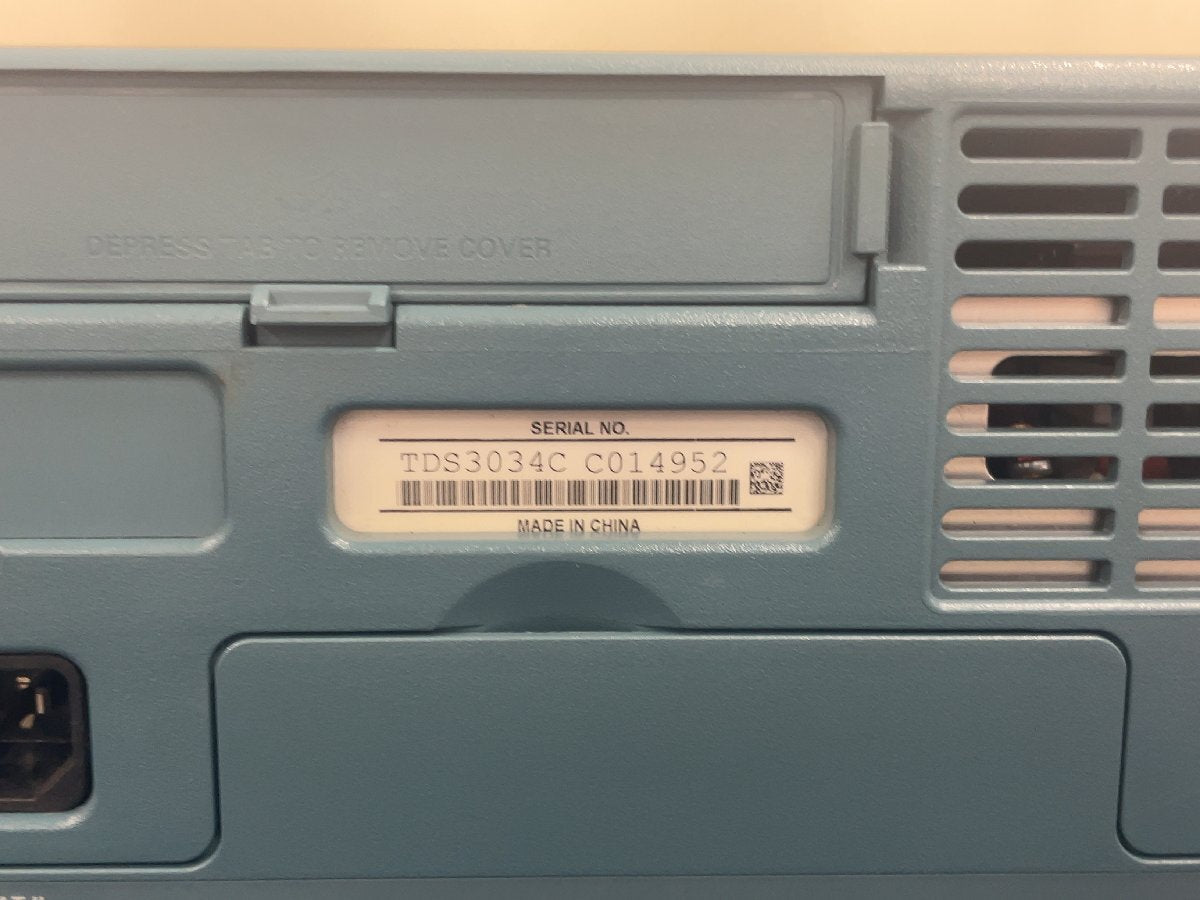 Tektronix TDS3034C Digital Phosphor Oscilloscope 300MHz [d1167446112]