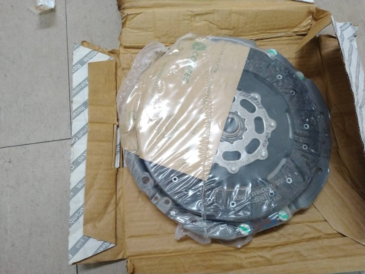 Alfa Romeo 166/GTV 71735943 Clutch Kit [x1168266812]