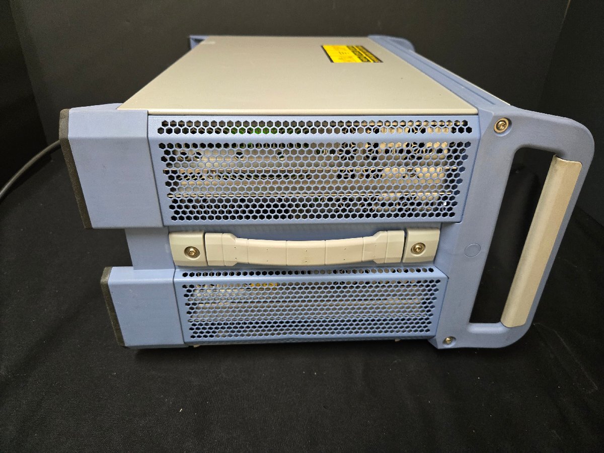 NBC R&S ZNB20 Vector Network Analyzer 100kHz to 20GHz 4 Ports [v1169484055]