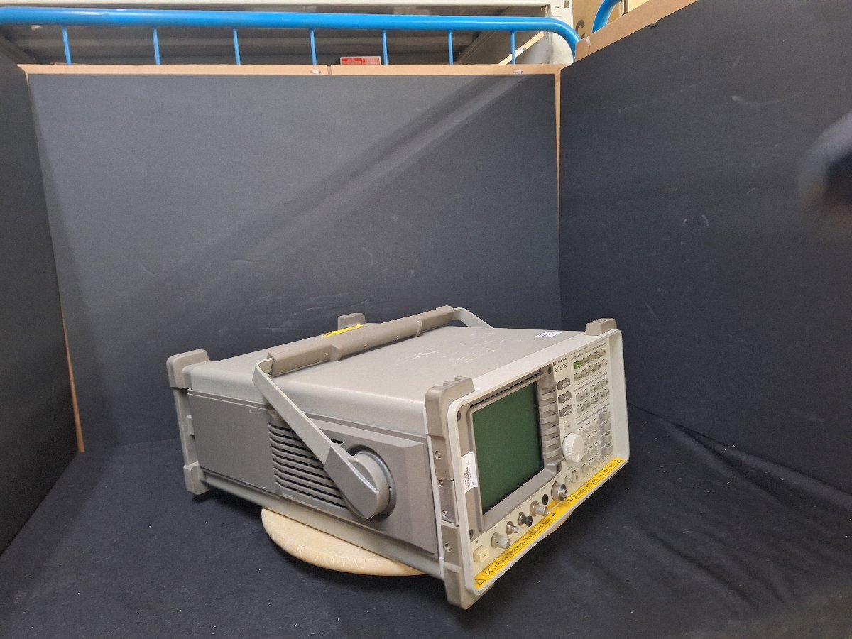 HP 8565E Spectrum Analyzer 30Hz to 50GHz Opt. 001 005 006 007 008 [l1170259438]