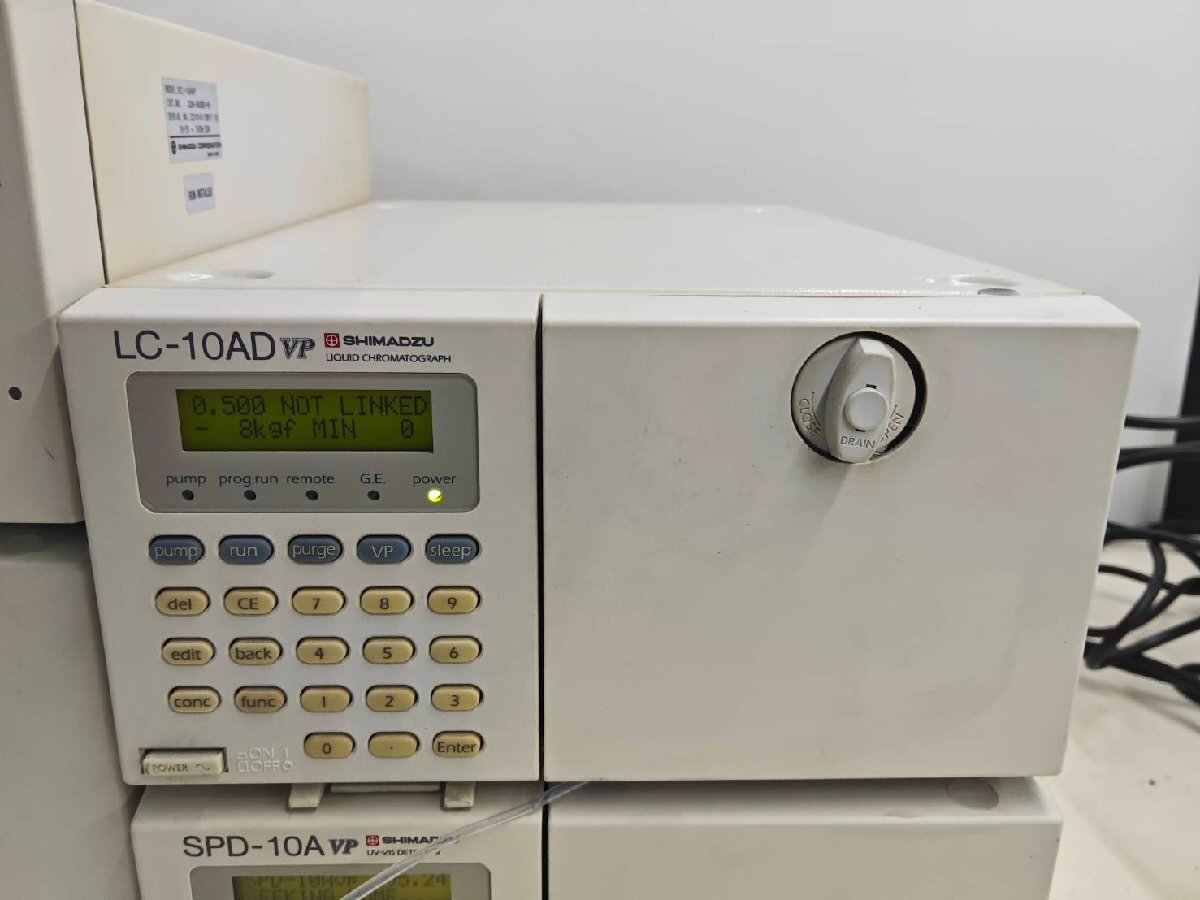SHIMADZU LC-10ADVP Liquid Chromatograph [k1170554014]
