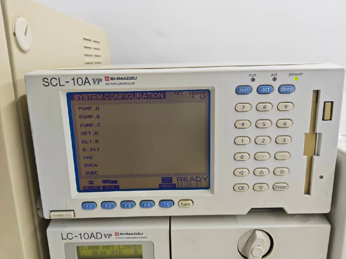 SHIMADZU LC-10ADVP Liquid Chromatograph [k1170554014]