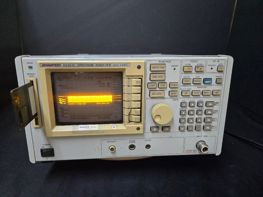 Advantest R3261C Spectrum Analyzer 9kHz-2.6GHz (as-is) [k1170591407]