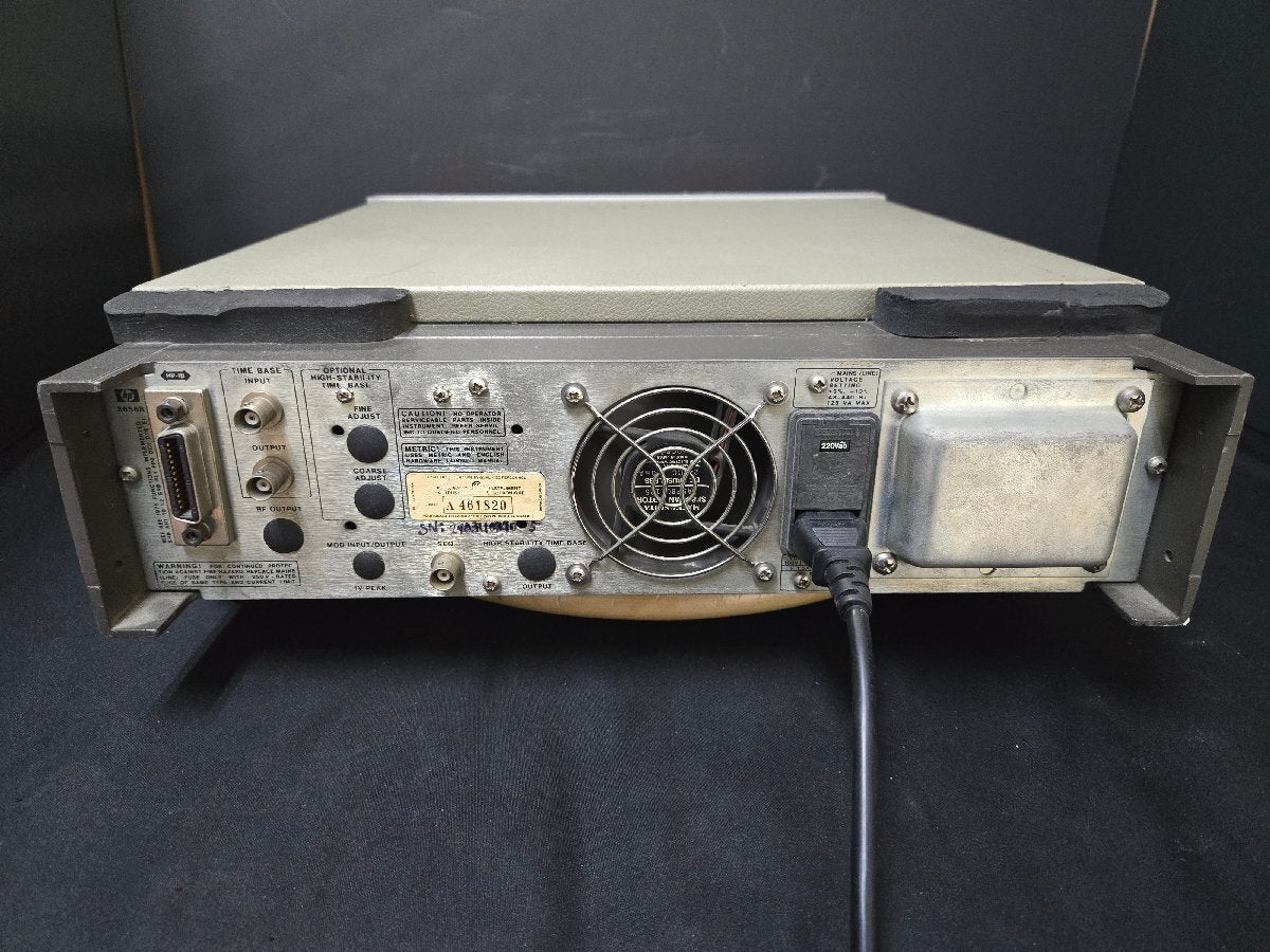 HP 8656B Signal Generator 0.1 - 990MHz [d1170608513]