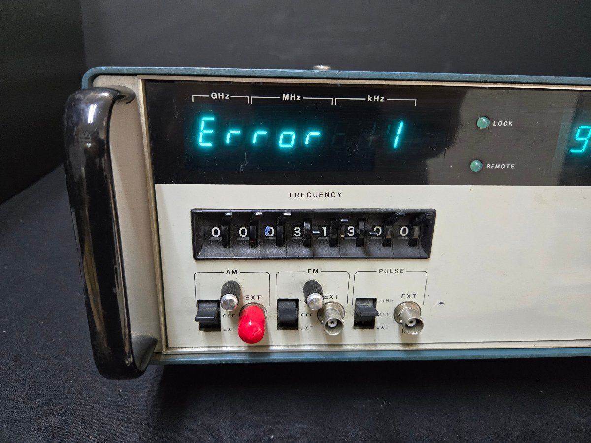 Giga-tronics Model 605 Signal Generator (as-is) [g1170676014]