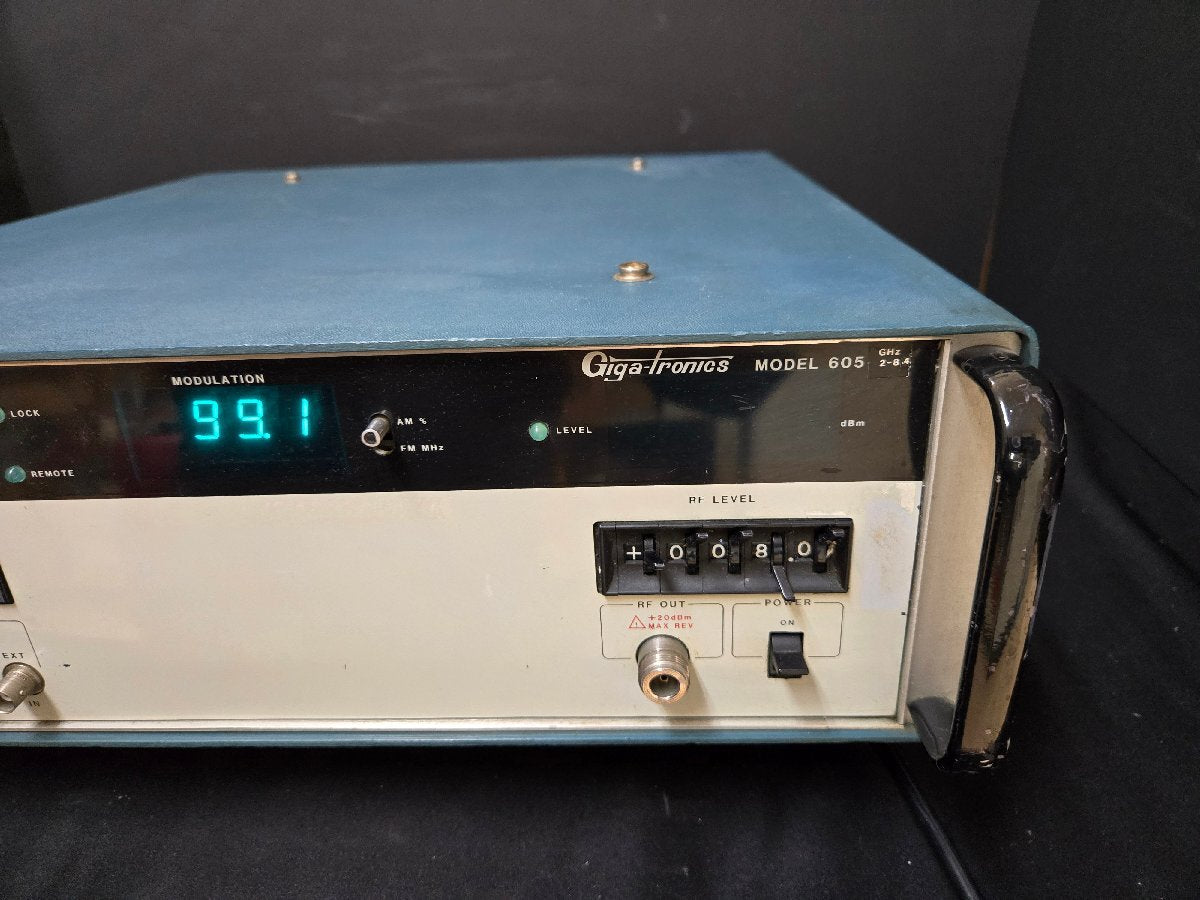 Giga-tronics Model 605 Signal Generator (as-is) [g1170676014]