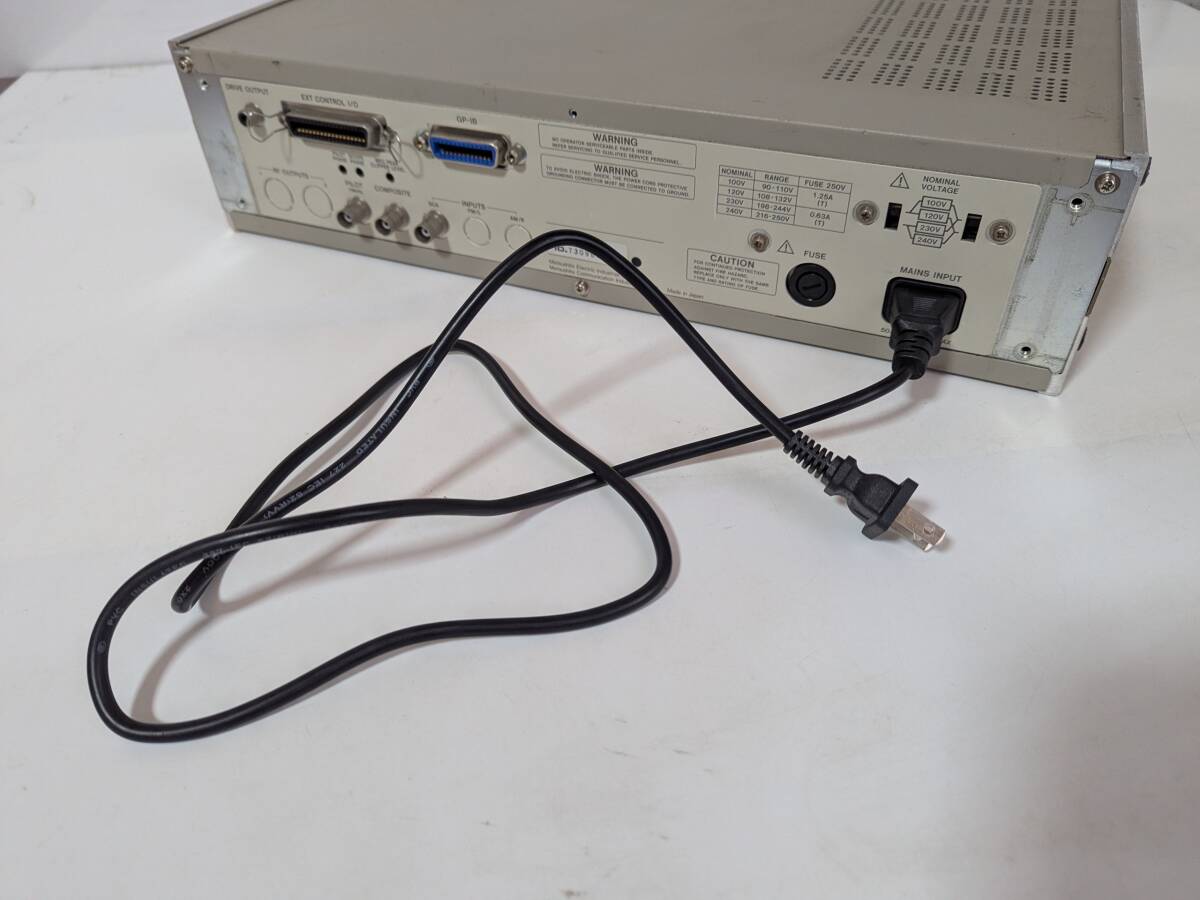 Panasonic VP-8122A AM/FM Stereo Signal Generator 0.01-280MHz [k1172107813]