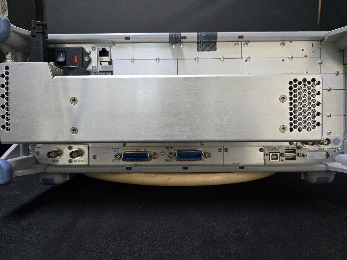 NBC R&S CMW500 Wideband Radio Communication Tester [k1172222774]