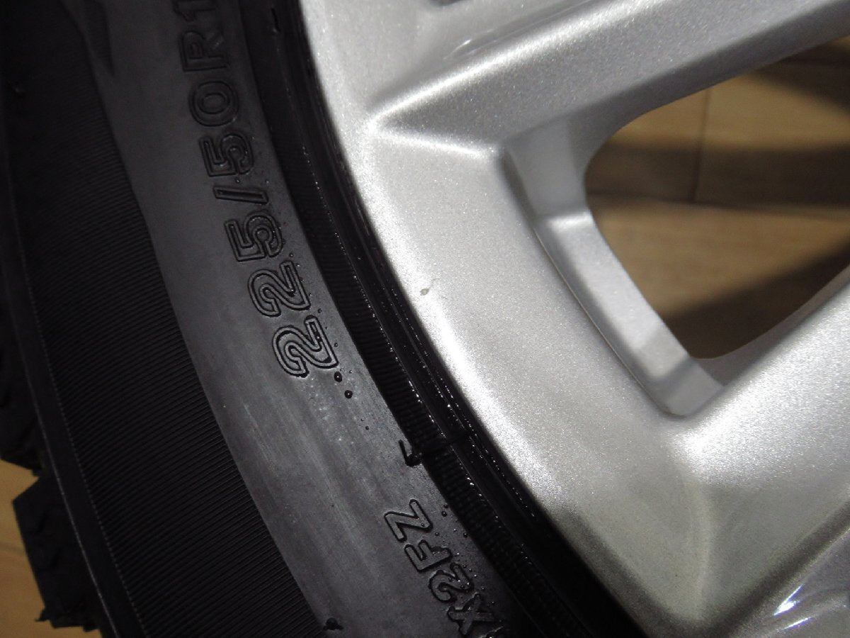 Alfa Romeo Giulia 7.5J+33 PCD110-5 Holes Genuine Wheels with Bridgestone VRX2 225/50R17 Studless Tires [x1173925061]