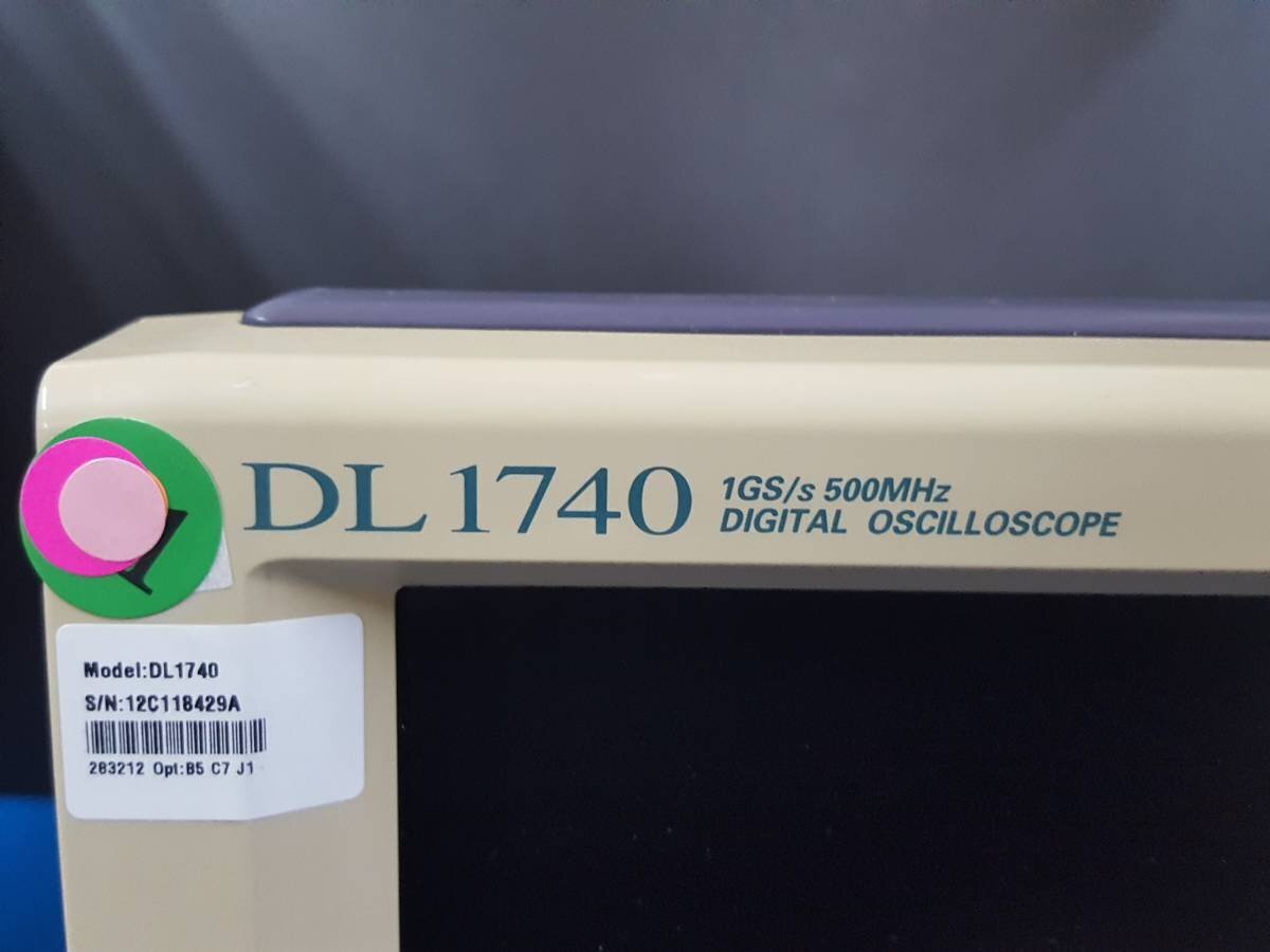 Yokogawa DL1740 Digital Oscilloscope 500MHz 1GS/s 4ch [1174190403]