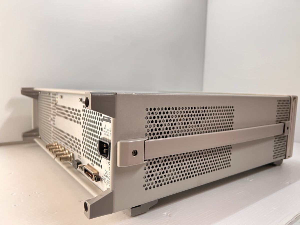 Agilent E4420B Signal Generator [k1174411894]