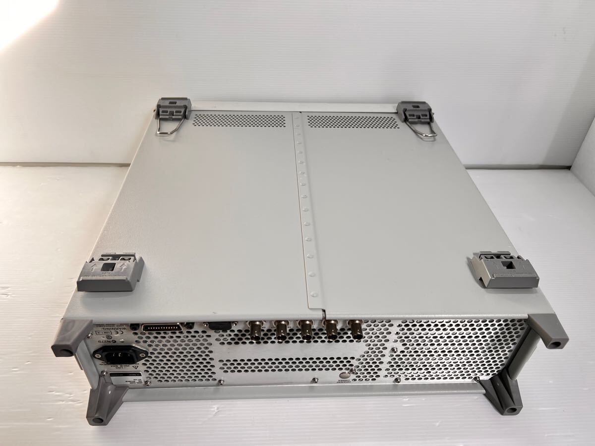 Agilent E4420B Signal Generator [k1174411894]