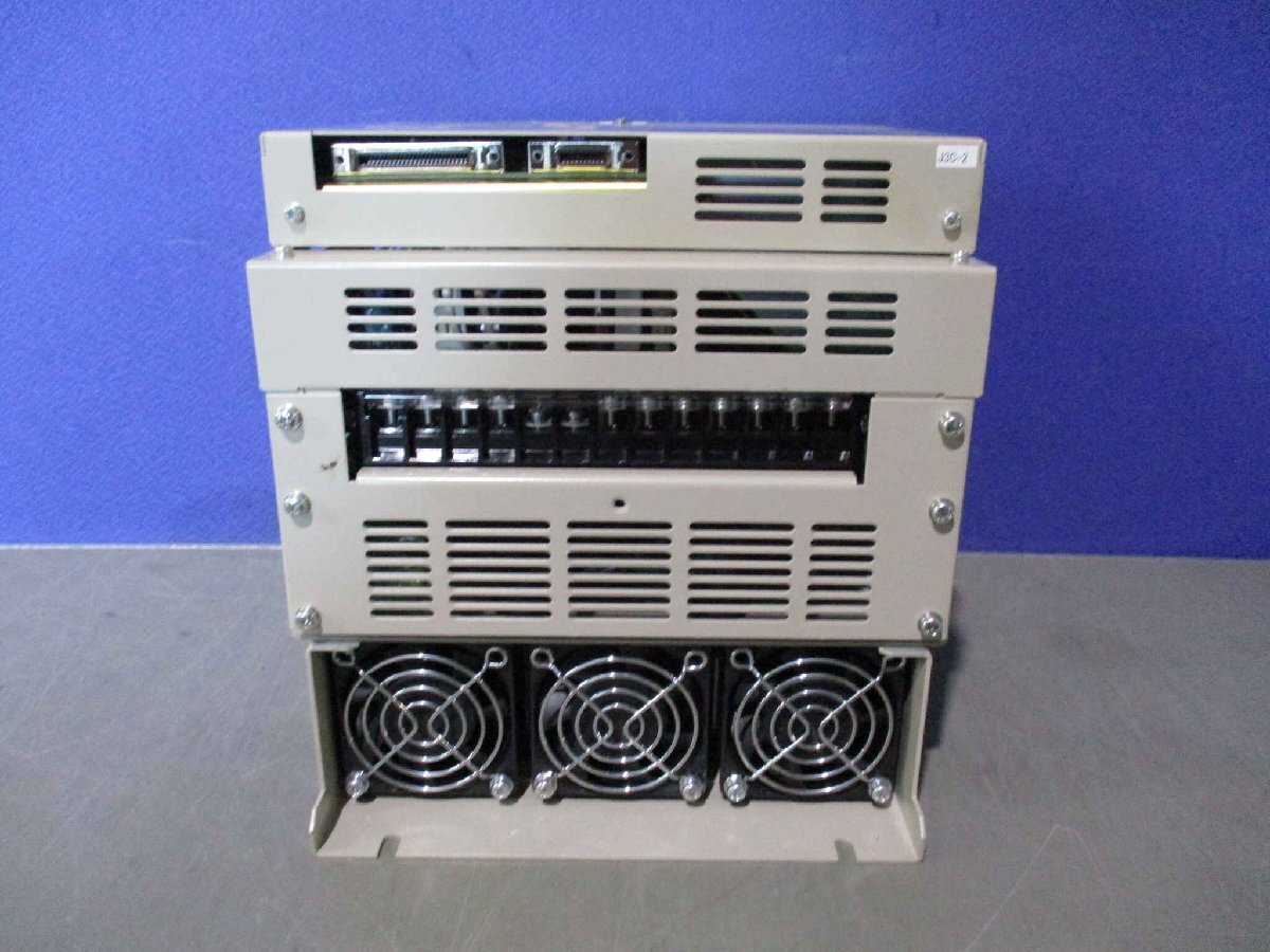 YASOKAWA SGDB-44ADDY8 Servopack 3.2kW [u1175867677]