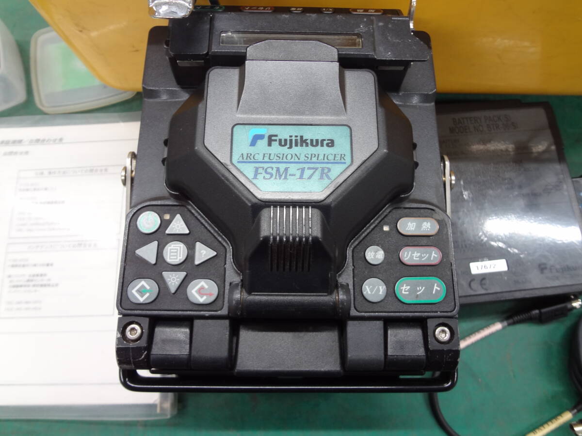FUJIKURA FSM-17R Optical Fiber Fusion Splicer FUJIKURA CT-30 Optical Fiber Cutter [o1175871802]