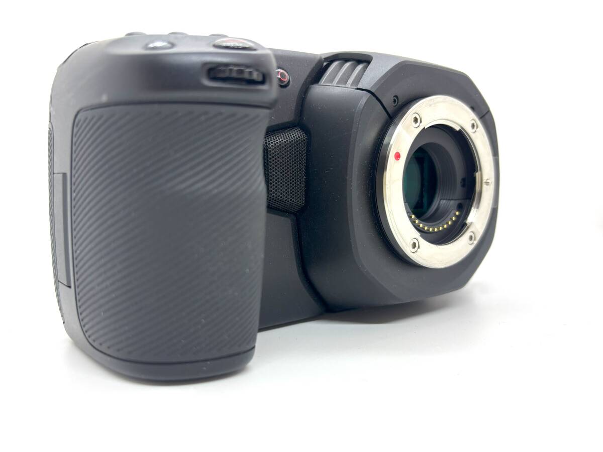 BLACKMAGIC Pocket Cinema Camera 4K with Rig [h1177231985]