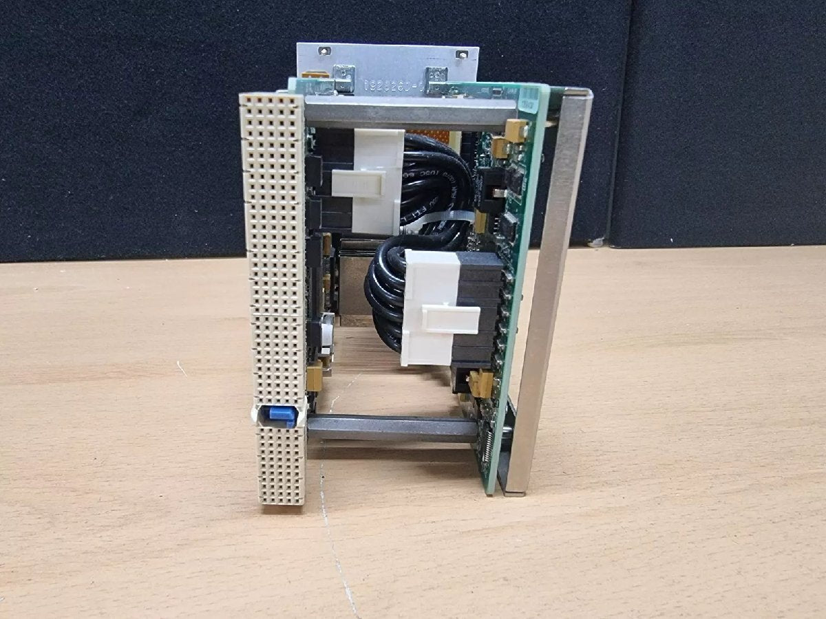 National Instruments PXIe-8106 PXI Embedded Controller [f1177641955]