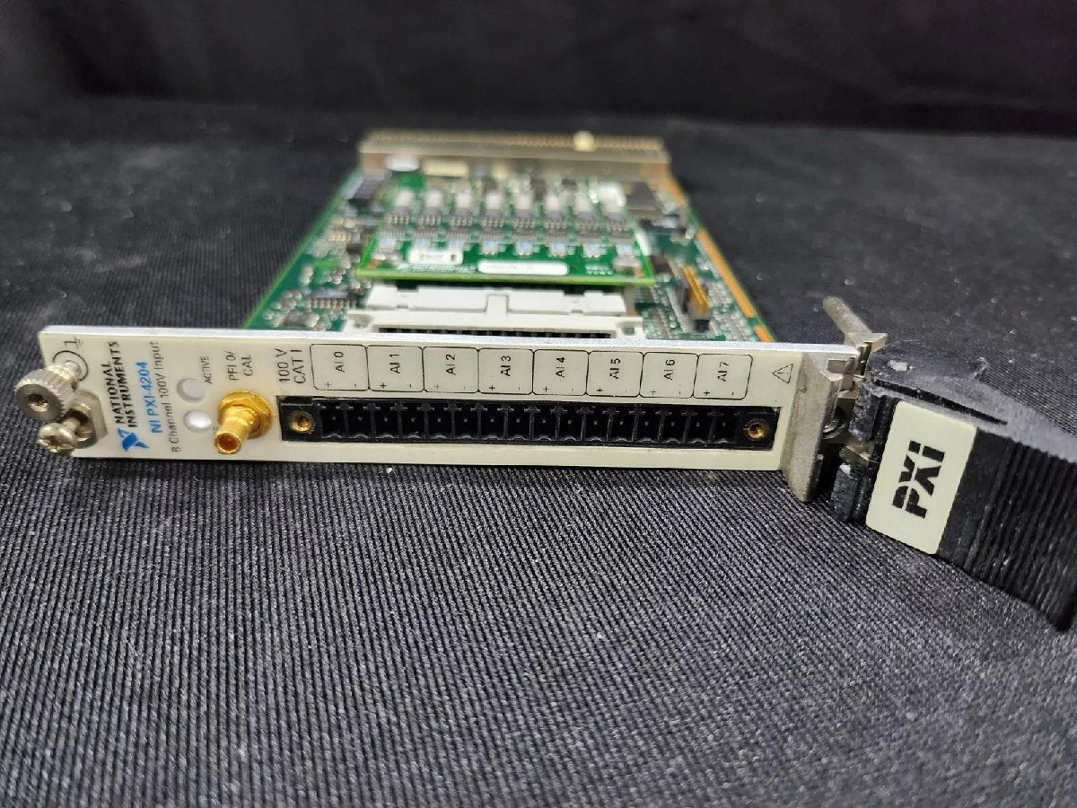 National Instruments PXI-4204 8-Channel 100V Input Module [w1177649601]