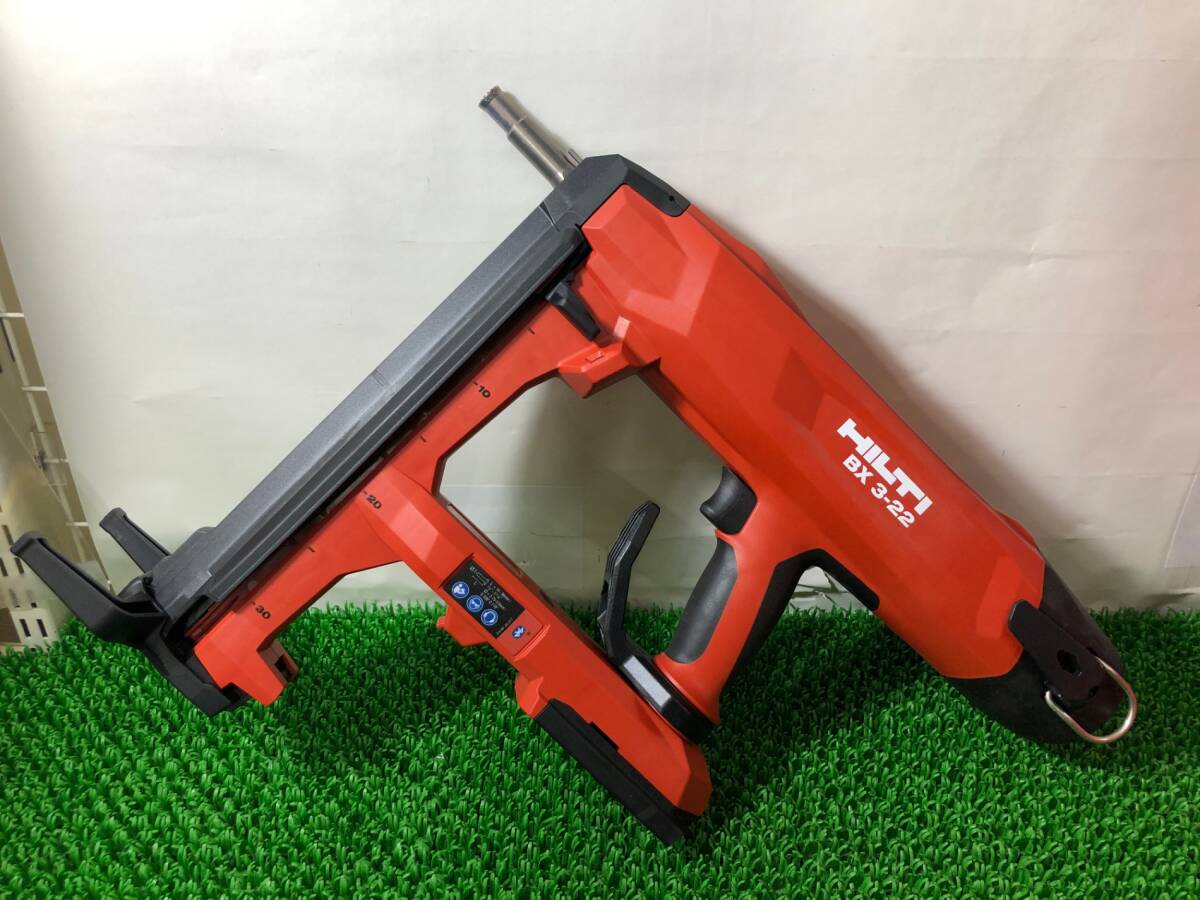 HILTI BX 3-L-22 Rechargeable Concrete Nailer [p1178518454]