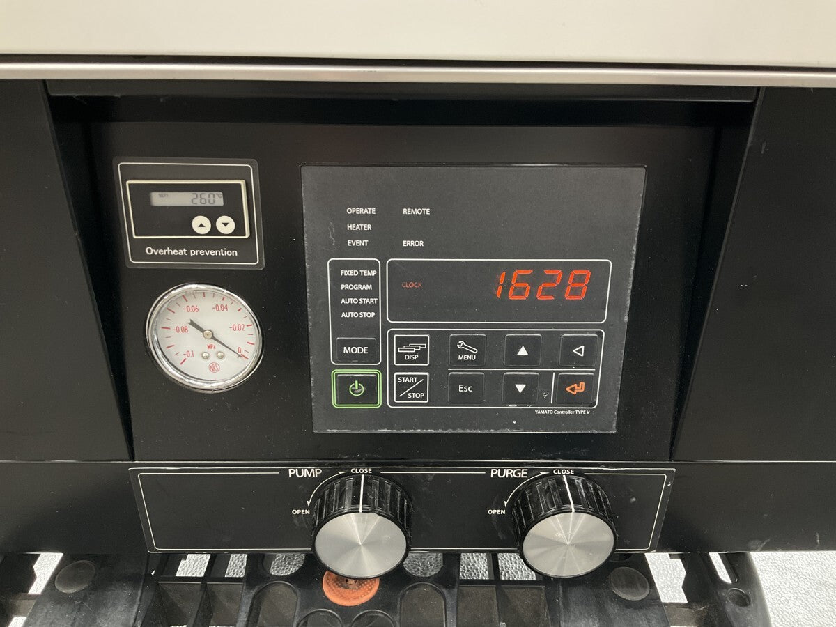 Yamato Scientific DP300 Square Vacuum Constant Temperature Dryer with PD53 Vacuum Pump [1180157322]
