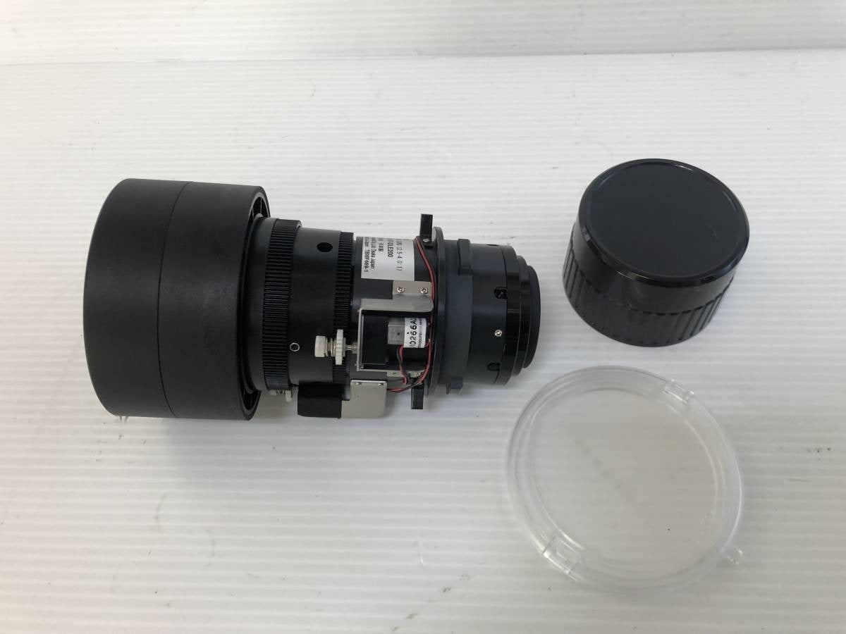 PANASONIC ET-DLE200 Projector Medium Focus Zoom Lens Set of 2 [m1180315713]