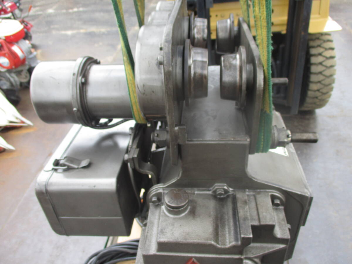 Mitsubishi Electric R-1-LM2 Electric Hoist 1 Ton 6m Lift 200V [x1180432412]