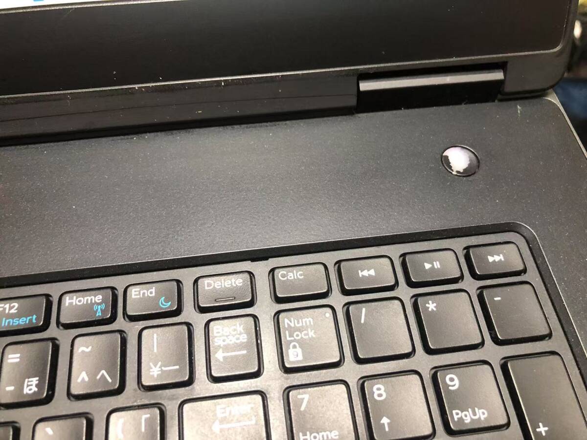 Dell Precision 7730 i7-8850H 32GB SSD256GB 17 Inch NVIDIA Quadro P3200 [d1180636693]