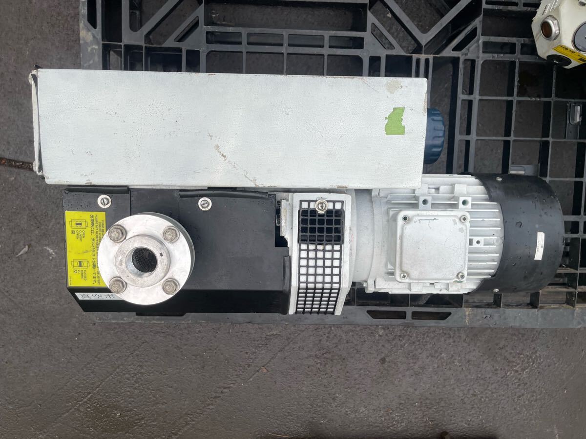 Leybold J-DA90LB-C Dry Vacuum Pump [t1180940530]