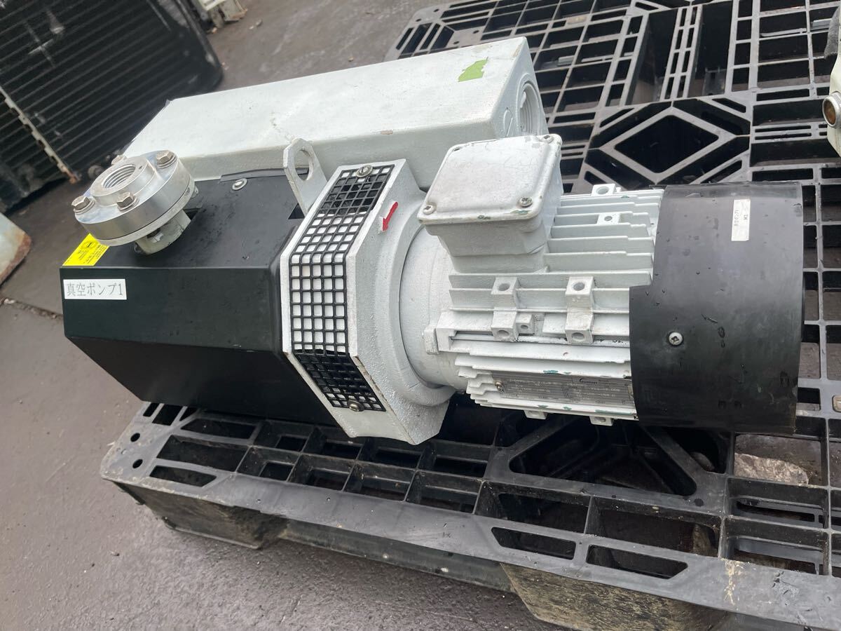 Leybold J-DA90LB-C Dry Vacuum Pump [t1180940530]