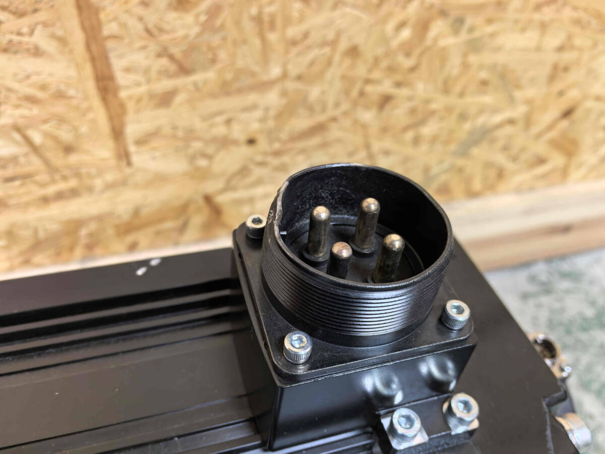 MITSUBISHI HF-H903BS-A48 AC Servo Motor [q1181438625]