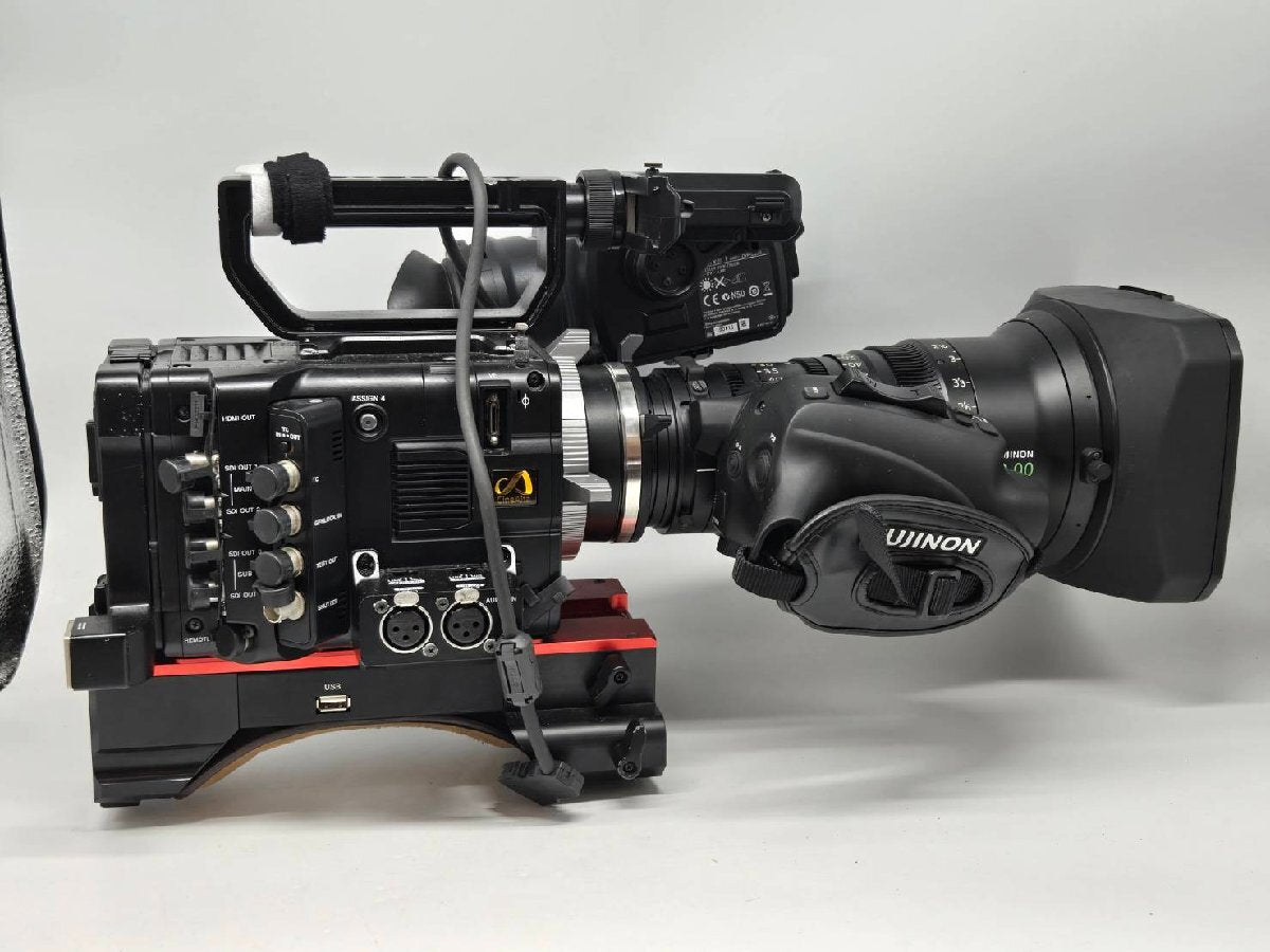 Sony PMW-F55 CineAlta 4K Camcorder with Fujinon 19-90mm T2.9 Cinema Lens [l1181635685]