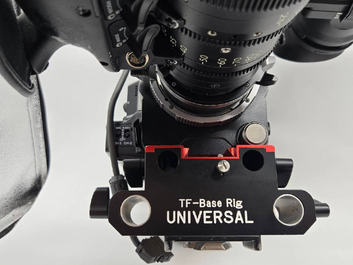Sony PMW-F55 CineAlta 4K Camcorder with Fujinon 19-90mm T2.9 Cinema Lens [l1181635685]