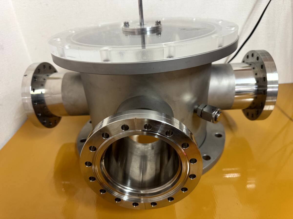 Stainless Steel Vacuum Chamber [r1182122409]