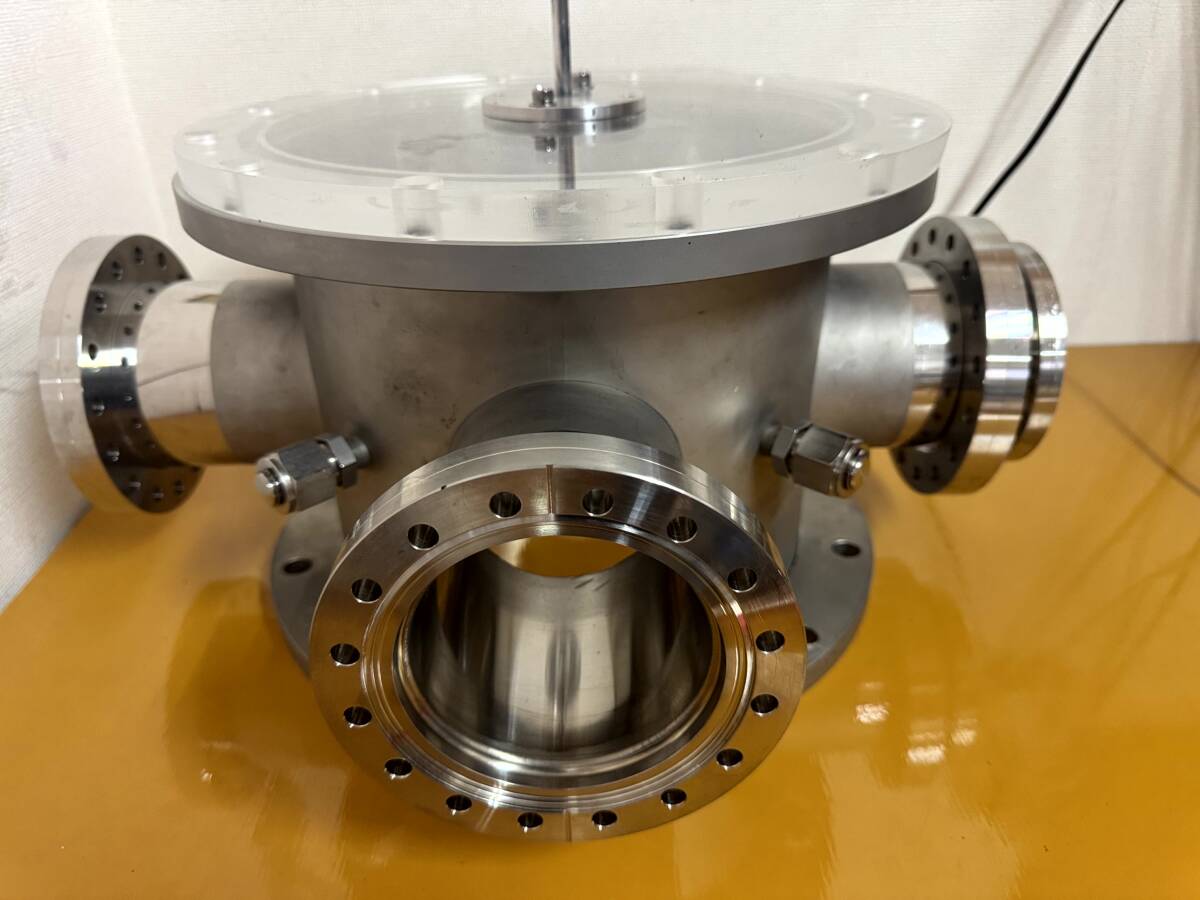 Stainless Steel Vacuum Chamber [r1182122409]