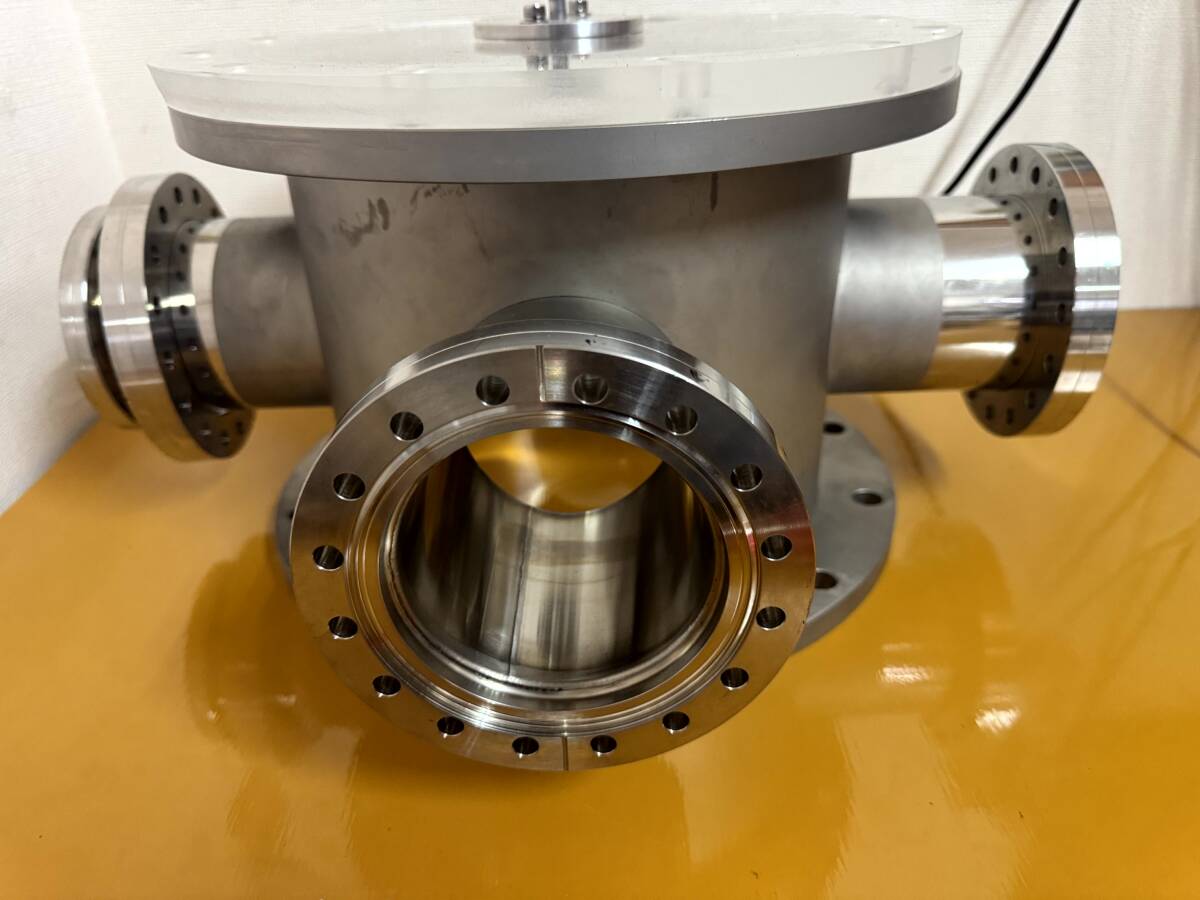 Stainless Steel Vacuum Chamber [r1182122409]