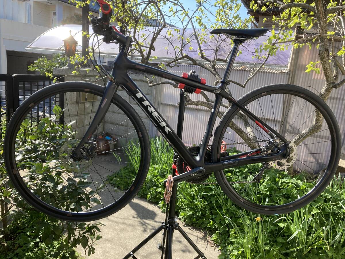 TREK FX6 DISC 700x32C 2017 Size 50 [x1182244412]