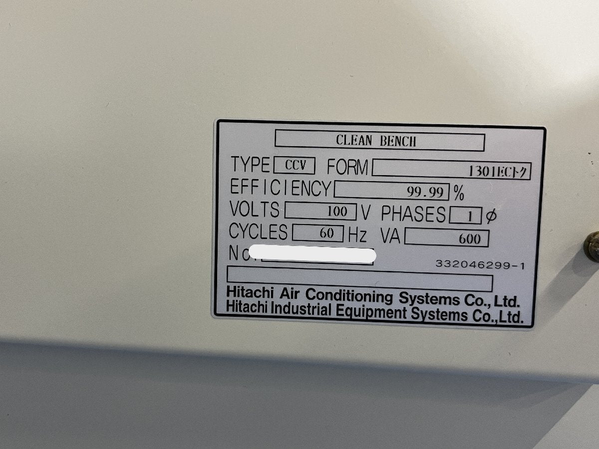 Hitachi CCV-1301EC Clean Bench [v1182696435]