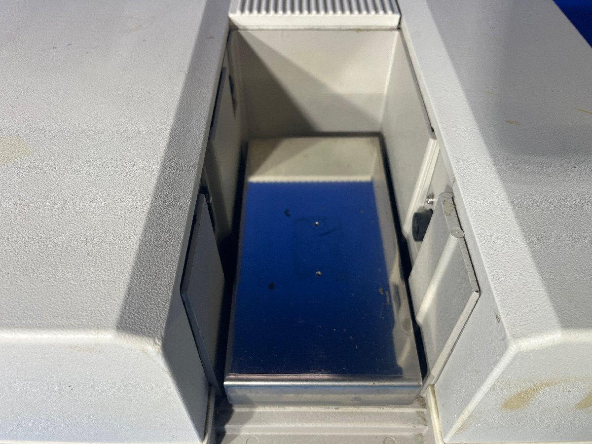 Shimadzu MultiSpec-1500 UV Visible Photodiode Array Spectrophotometer [g1182706903]