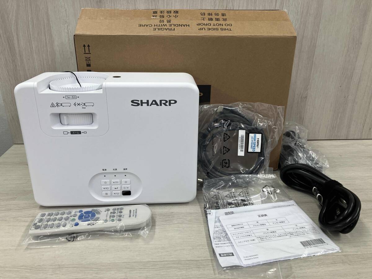 SHARP XP-M401H-W Commercial Projector [t1183857695]