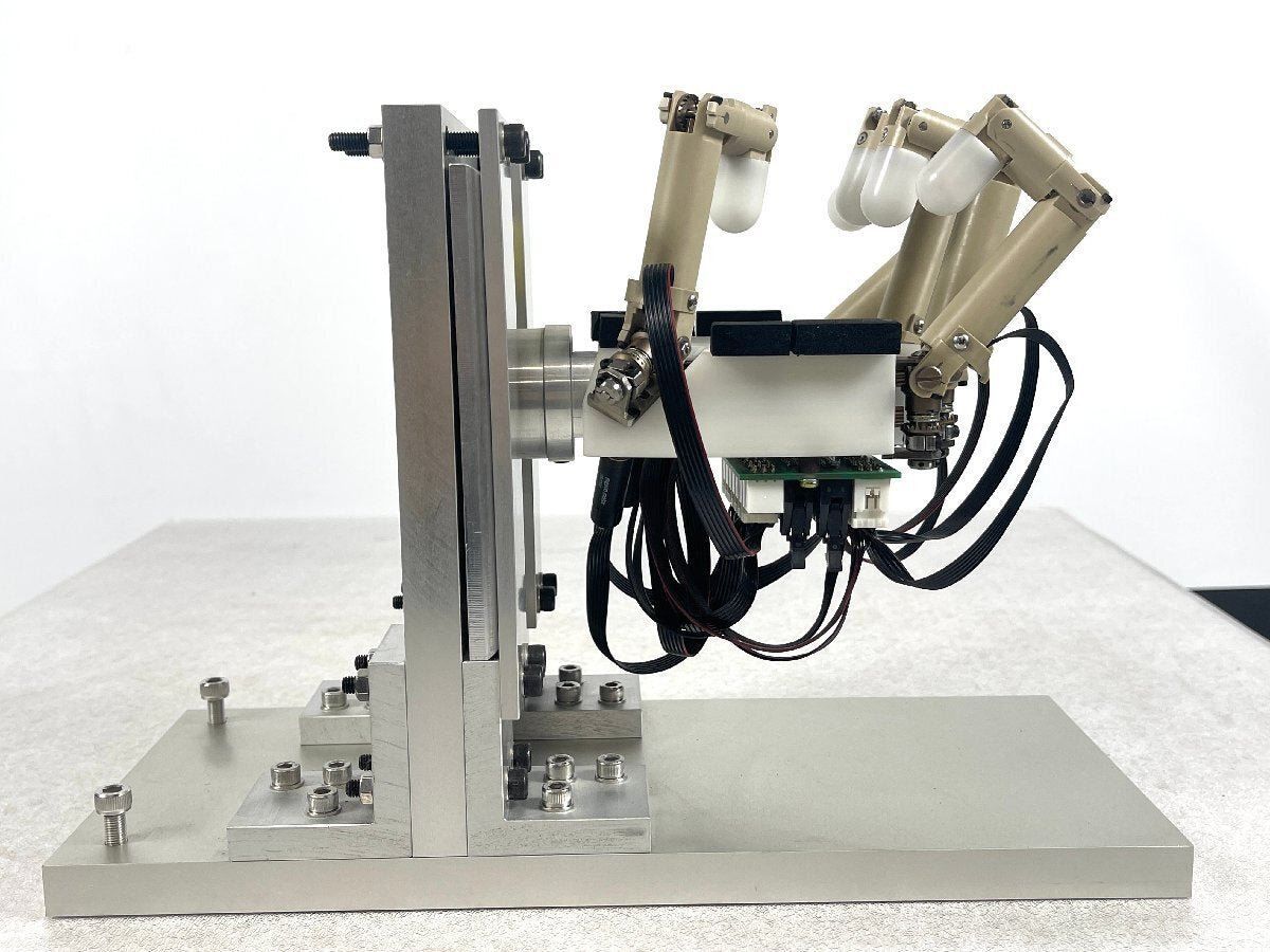 JAPAN ROBOTECH JES-7011 Humanoid Robot Hand Development Board Set [j1185710876]