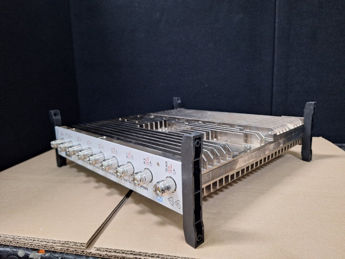 NBC R&S CMW100 Communications Manufacturing Test Set [1185843577]