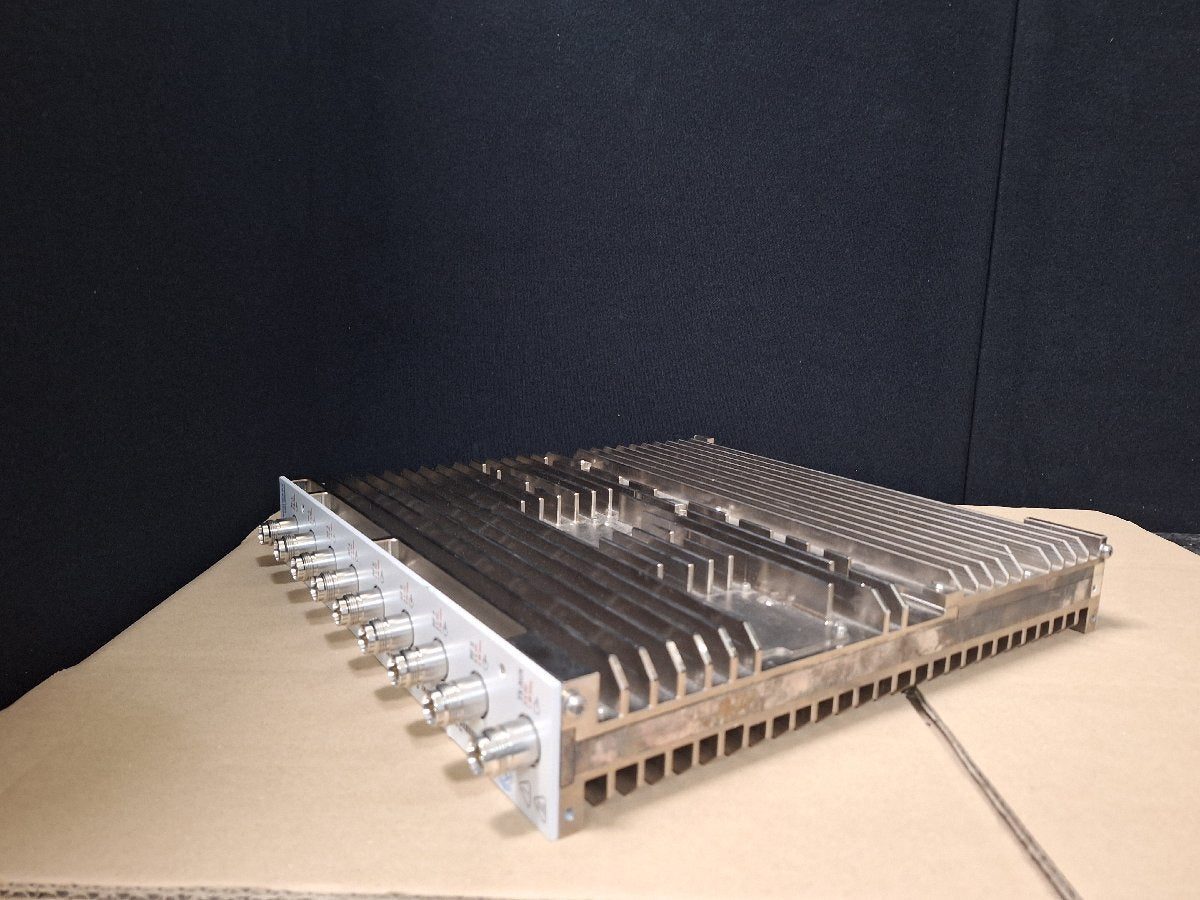 NBC R&S CMW100 Communications Manufacturing Test Set [c1185848272]