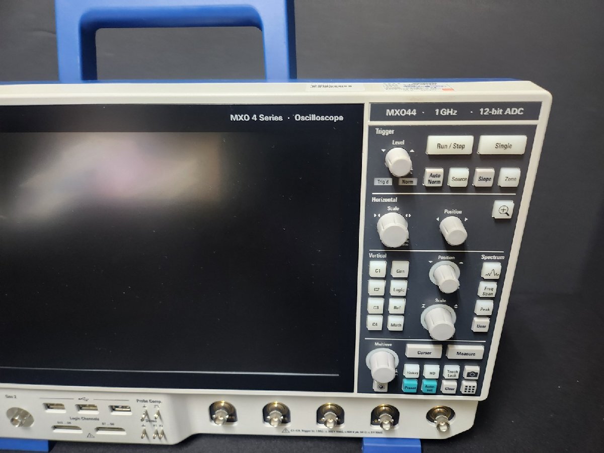NBC R&S MXO44 Digital Oscilloscope 1GHz 4ch Opt B2410 [m1186814563]