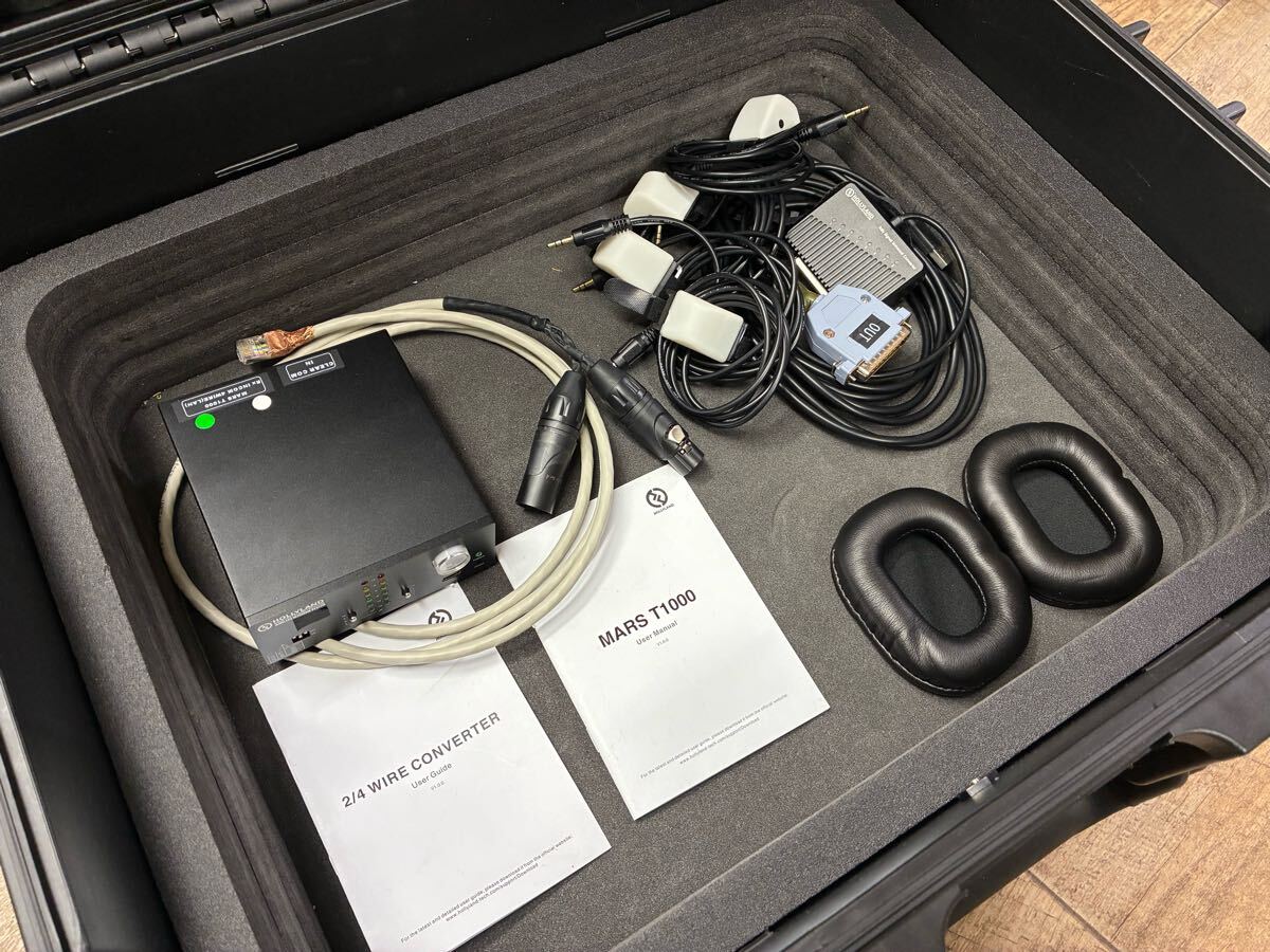 HOLLYLAND MARS T1000 + 2/4 WIRE CONVERTER + Tally Cable for Roland V-60HD + Handheld Lamp + Tube Earphones [q1187205797]