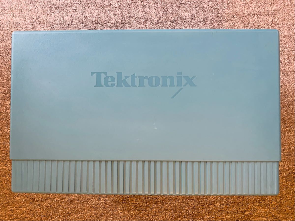 Tektronix TL A5202B Logic Analyzer 68 Channels 2 GHz Deep Timing 125 ps MagniVu Acquisition [p1187222513]