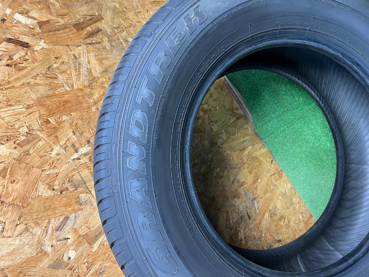Dunlop GRANDTREK 265/65/18 Summer Tires Set of 4 [j1187301629]