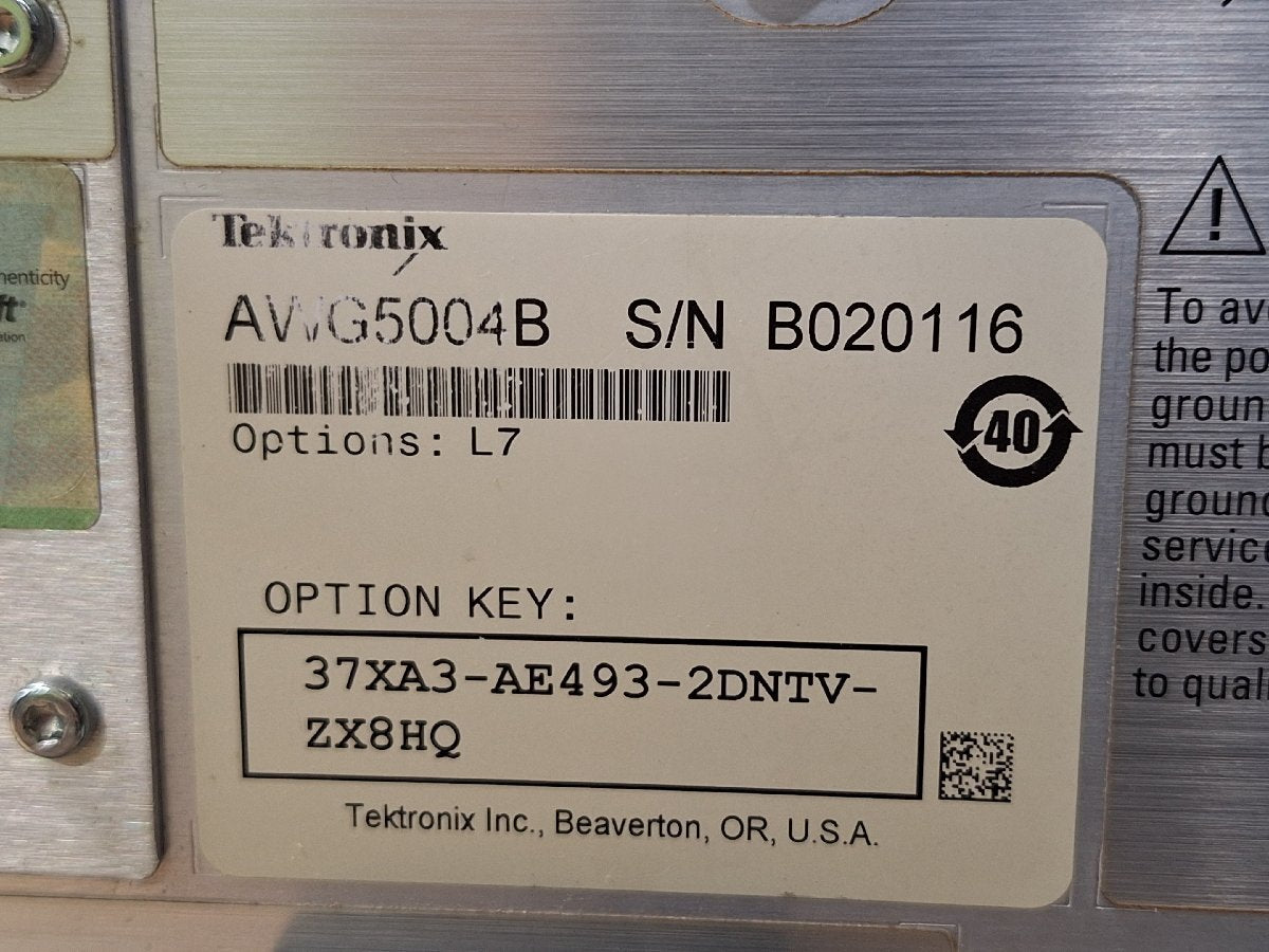 Tektronix AWG5004B Arbitrary Waveform Generator 600MS/s 4ch [j1187615418]