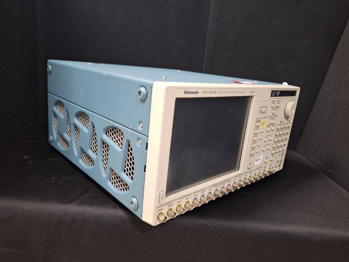 Tektronix AWG5004B Arbitrary Waveform Generator 600MS/s 4ch [j1187615418]