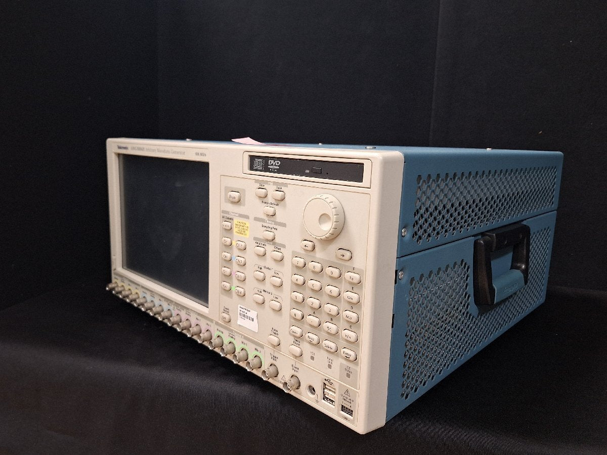 Tektronix AWG5004B Arbitrary Waveform Generator 600MS/s 4ch [j1187615418]