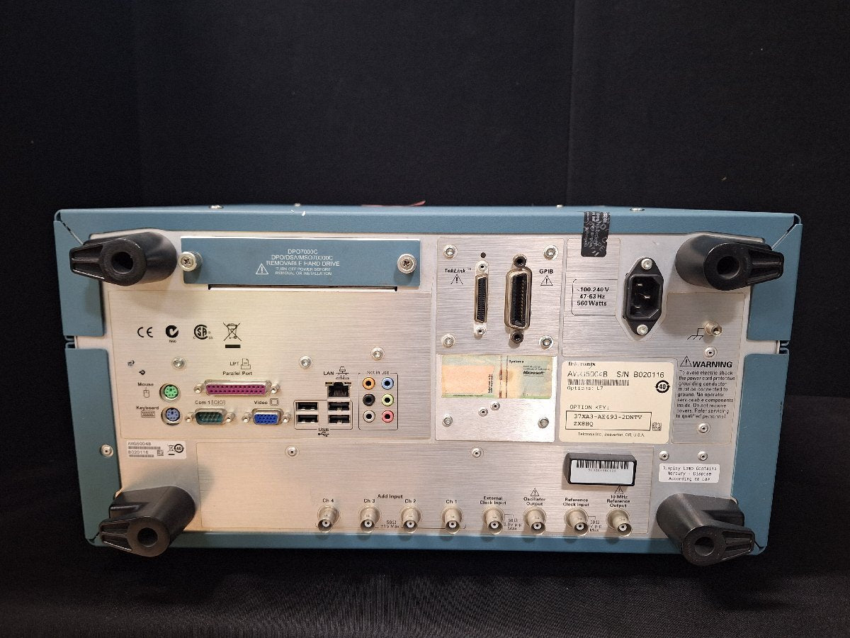 Tektronix AWG5004B Arbitrary Waveform Generator 600MS/s 4ch [j1187615418]
